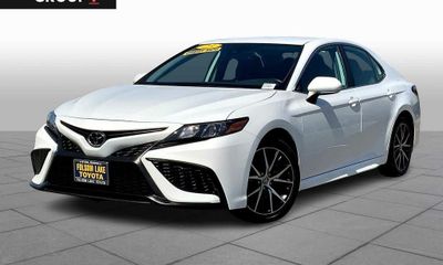 2023 Toyota Camry SE