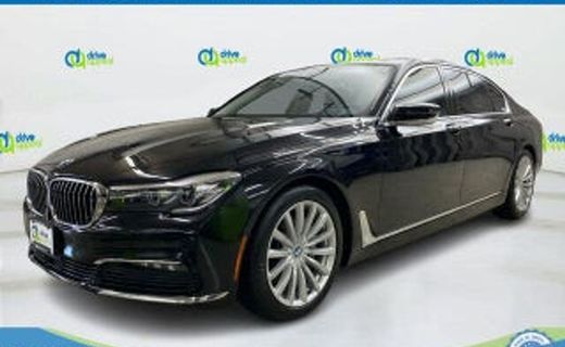 2018 BMW 740I