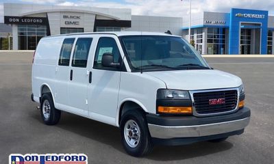 2025 GMC Savana 2500