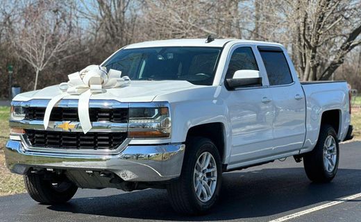 2018 Chevrolet Silverado LT