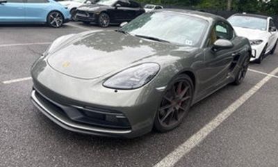 2023 Porsche 718 Cayman GTS 4 0