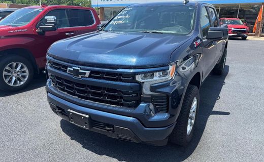 2022 Chevrolet Silverado RST
