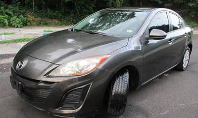 2010 Mazda MAZDA3 I