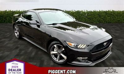 2015 Ford Mustang V6 Coupe