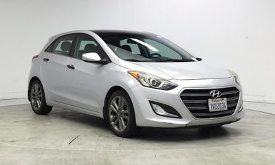 2016 Hyundai Elantra Standard