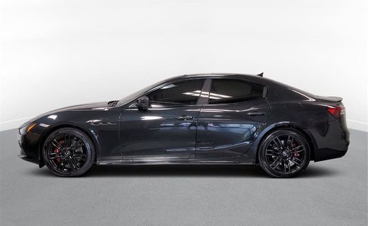 2022 Maserati Ghibli Modena