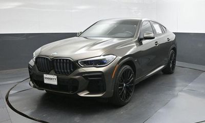 2022 BMW X6 M50I