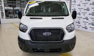 2025 Ford Transit LOW Roof