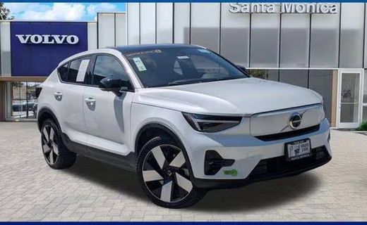 2023 Volvo C40 Ultimate Dark