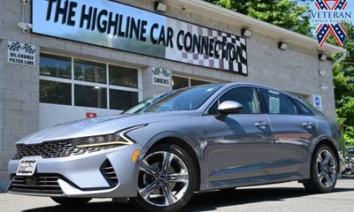 2024 Kia K5 EX
