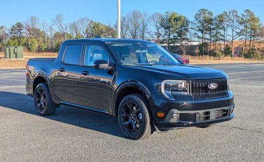 2026 Ford Maverick Lobo