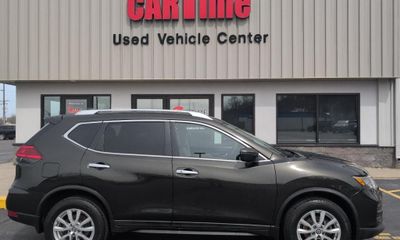 2017 Nissan Rogue S