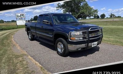2002 Chevrolet Silverado LS H D