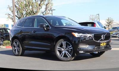2021 Volvo XC60 Momentum