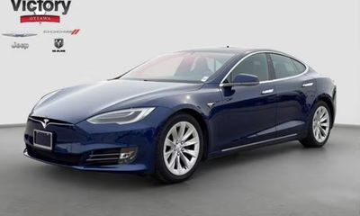 2017 Tesla Model S
