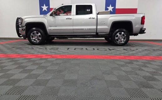 2018 GMC Sierra SLT