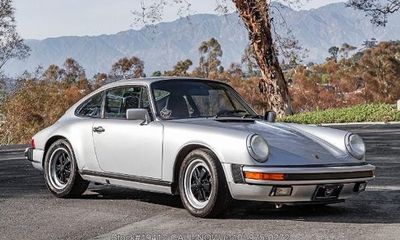 1988 Porsche 911 Carrera