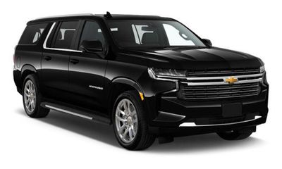 2025 Chevrolet Suburban LT
