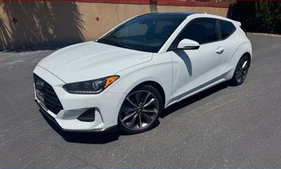 2019 Hyundai Veloster 2 0L AND