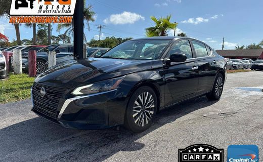 2023 Nissan Altima SV