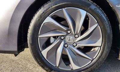 2022 Honda Insight Touring