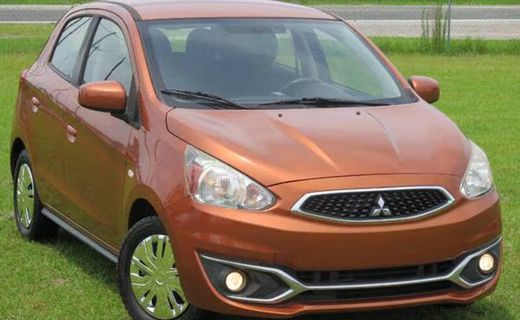 2018 Mitsubishi Mirage ES