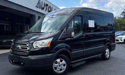 2018 Ford Transit 150 XLT Medium