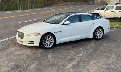 2012 Jaguar XJ