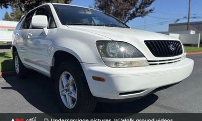 2000 Lexus RX 300