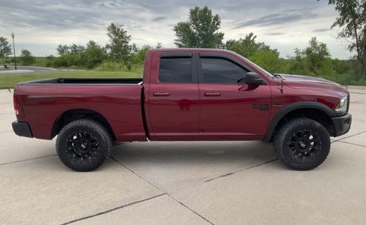 2019 Ram 1500 SLT