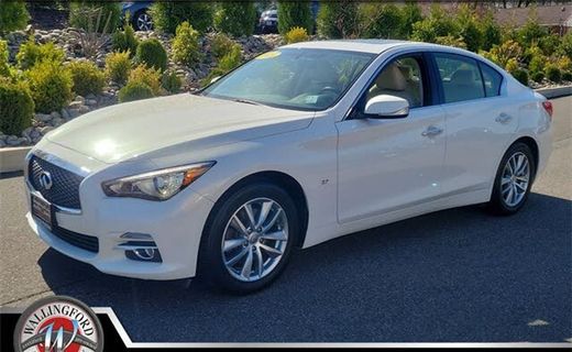 2015 Infiniti Q50 Base