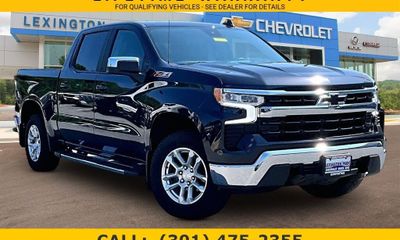 2023 Chevrolet Silverado LT