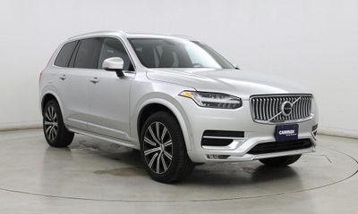 2022 Volvo XC90 Inscription