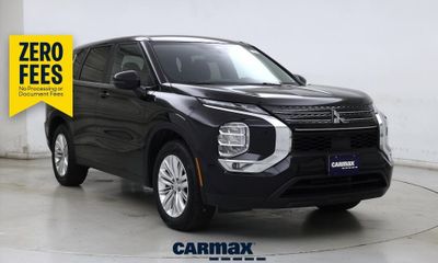 2024 Mitsubishi Outlander ES