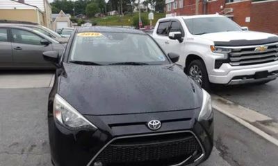 2019 Toyota Yaris L