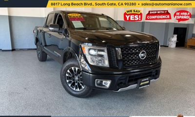 2019 Nissan Titan SV