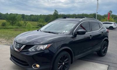 2018 Nissan Rogue Sport S