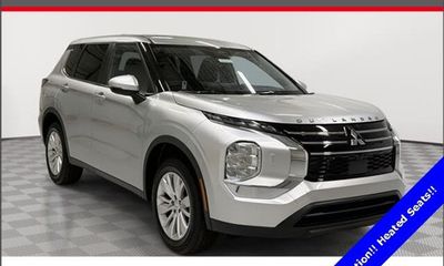 2026 Mitsubishi Outlander ES