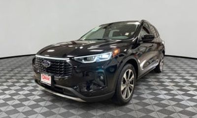 2024 Ford Escape Platinum