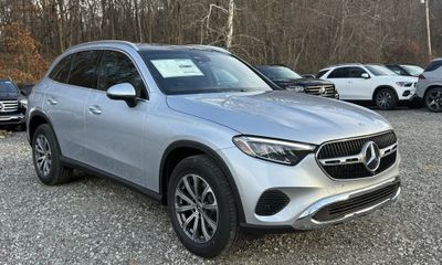 2026 Mercedes-Benz GLC-Class GLC300
