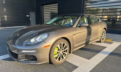 2015 Porsche Panamera