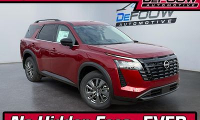 2026 Nissan Pathfinder SV