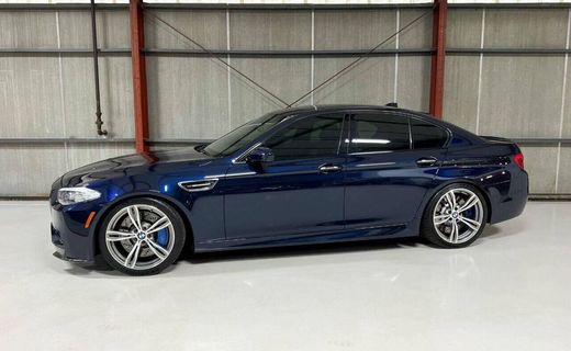 2013 BMW M5