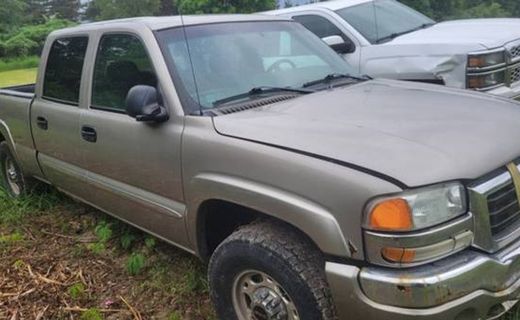 2003 GMC Sierra