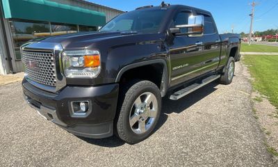 2016 GMC Sierra Denali