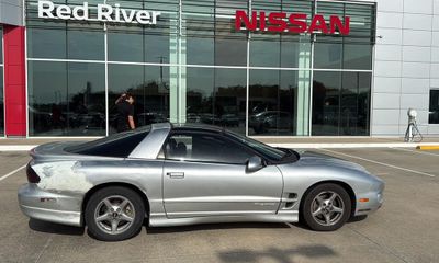 2002 Pontiac Firebird Base