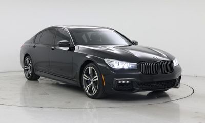2017 BMW 740I