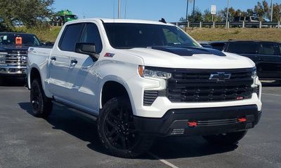 2024 Chevrolet Silverado Trail Boss LT