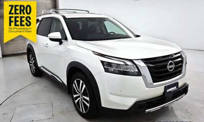 2024 Nissan Pathfinder Platinum