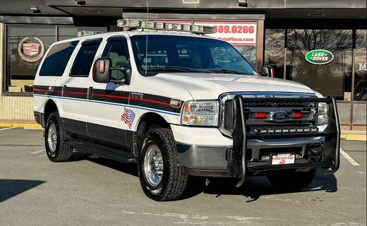 2005 Ford Excursion XLT